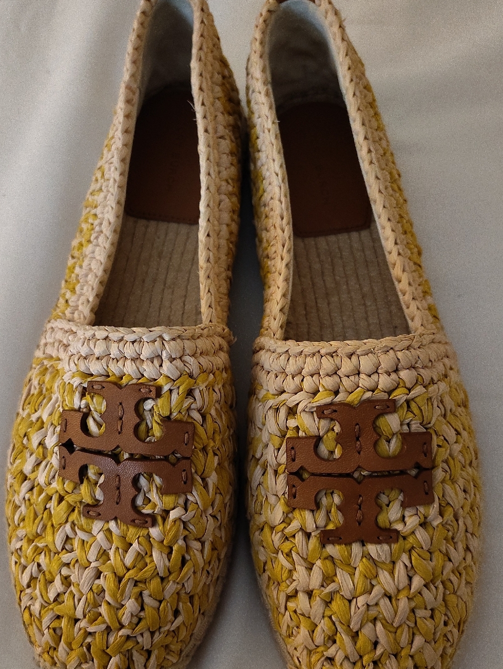 Tory Burch Yellow and Cream Woven Raffia Logo Loafers